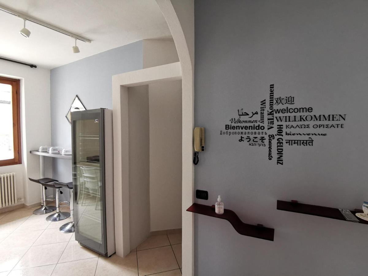 Beb I Portici Bed & Breakfast Cernobbio Exterior foto