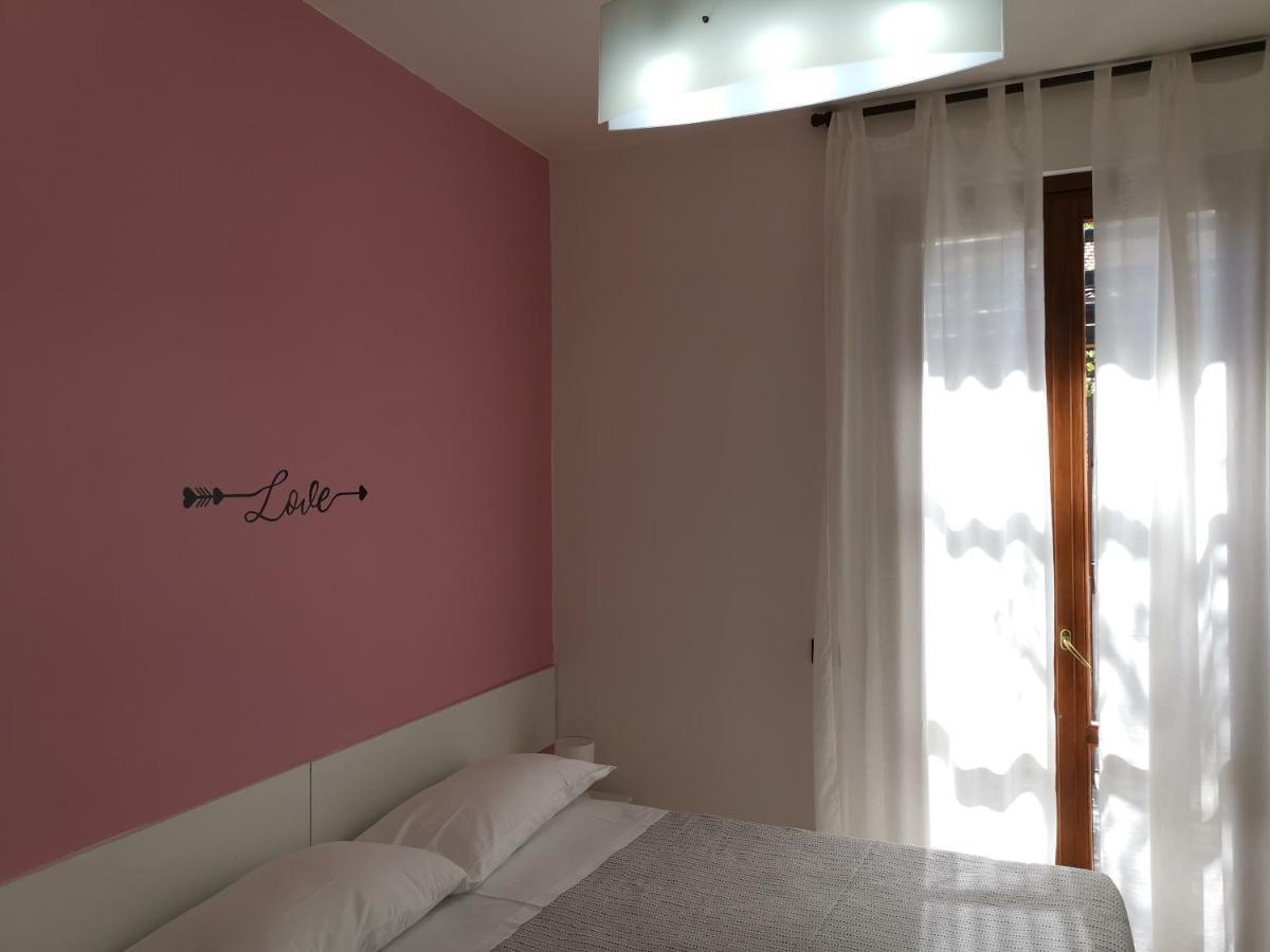 Beb I Portici Bed & Breakfast Cernobbio Cameră foto