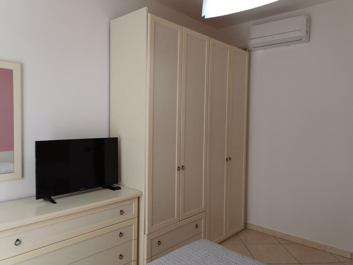 Beb I Portici Bed & Breakfast Cernobbio Exterior foto