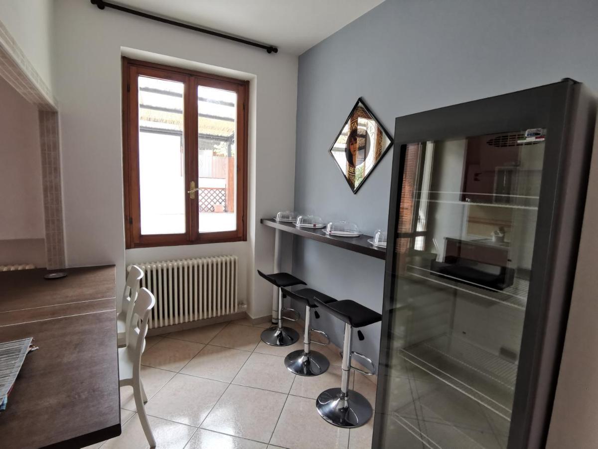 Beb I Portici Bed & Breakfast Cernobbio Exterior foto