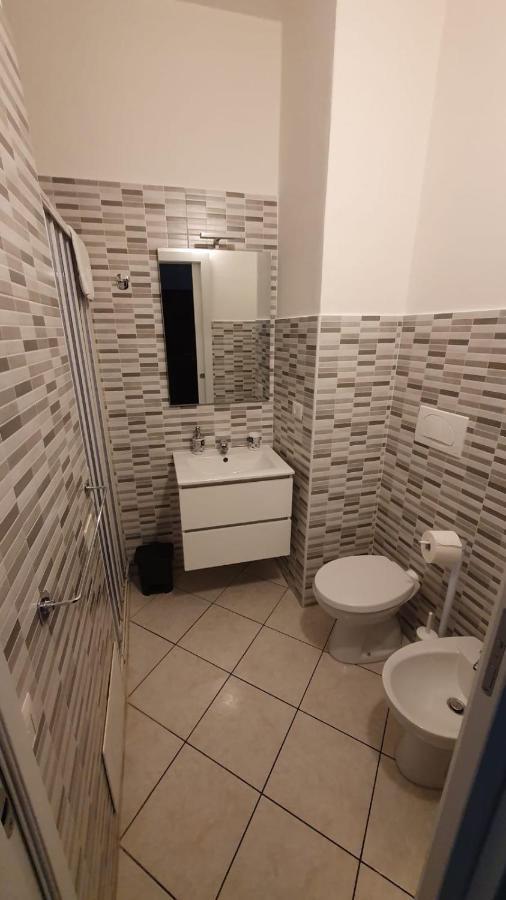 Beb I Portici Bed & Breakfast Cernobbio Exterior foto